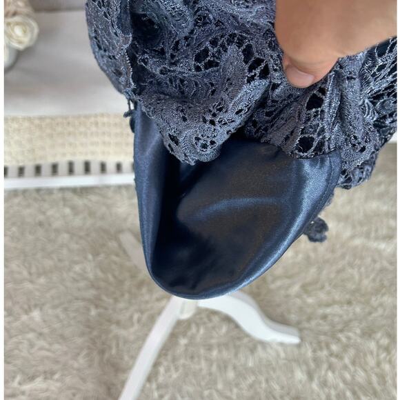 J S Collections Womens Size 8 Periwinkle Blue Lace Overlay Sheath Dress #0381 - Picture 7 of 15